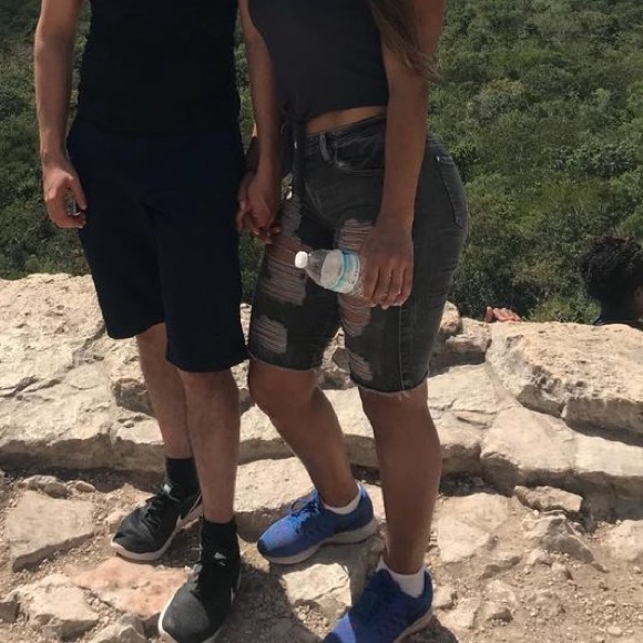 Super flattering Guess Bermuda shorts - Picture 5 of 5